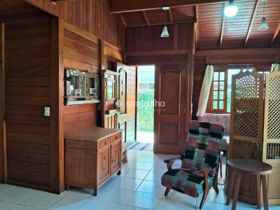 Casa à venda com 81m², 2 quartos, 1 suíte, 2 vagas no bairro Campeche em Florianópolis - Foto 10