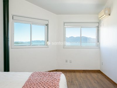 Casa à venda com 298m², 3 quartos, 2 suítes, 6 vagas no bairro José Mendes em Florianópolis - Foto 32