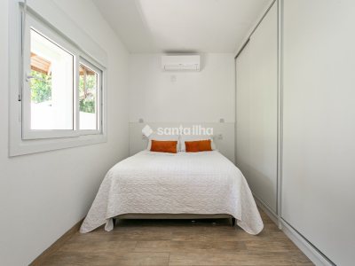 Casa à venda com 298m², 3 quartos, 2 suítes, 6 vagas no bairro José Mendes em Florianópolis - Foto 42