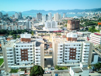 Apartamento à venda com 84m², 3 quartos, 1 suíte, 2 vagas no bairro Capoeiras em Florianópolis - Foto 25