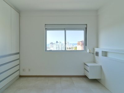 Apartamento à venda com 84m², 3 quartos, 1 suíte, 2 vagas no bairro Capoeiras em Florianópolis - Foto 14