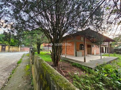Terreno à venda com 913m², 2 vagas no bairro Campeche em Florianópolis - Foto 8