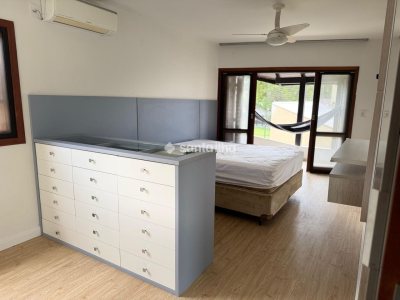 Casa em Condomínio à venda com 304m², 5 quartos, 1 suíte, 3 vagas no bairro Campeche em Florianópolis - Foto 13