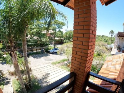 Casa em Condomínio para alugar ou comprar com 230m², 4 quartos, 3 suítes, 4 vagas no bairro Rio Tavares em Florianópolis - Foto 23