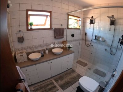 Casa em Condomínio para alugar ou comprar com 230m², 4 quartos, 3 suítes, 4 vagas no bairro Rio Tavares em Florianópolis - Foto 20