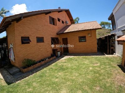 Casa em Condomínio para alugar ou comprar com 230m², 4 quartos, 3 suítes, 4 vagas no bairro Rio Tavares em Florianópolis - Foto 5