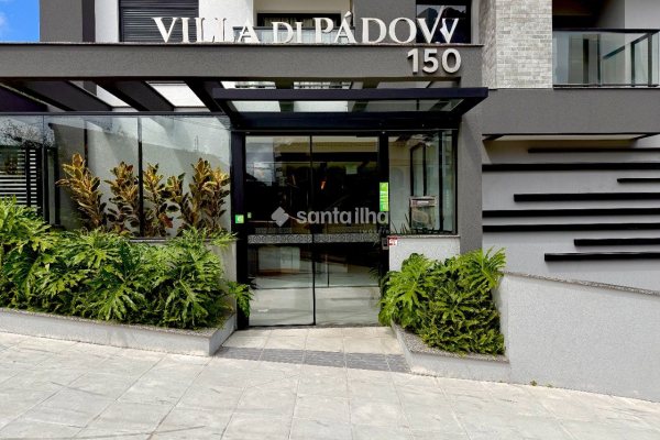 Apartamento à venda com 73m², 2 quartos, 2 suítes, 1 vaga no bairro Agronômica em Florianópolis