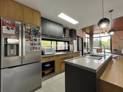 Casa em Condomínio para alugar ou comprar com 265m², 3 quartos, 3 suítes, 2 vagas no bairro Morro das Pedras em Florianópolis - Foto 10