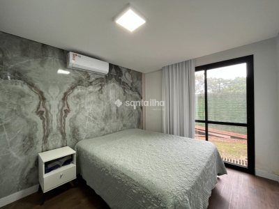 Casa em Condomínio para alugar ou comprar com 265m², 3 quartos, 3 suítes, 2 vagas no bairro Morro das Pedras em Florianópolis - Foto 25