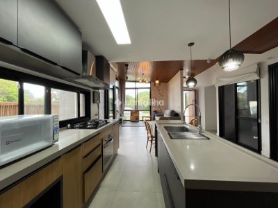Casa em Condomínio para alugar ou comprar com 265m², 3 quartos, 3 suítes, 2 vagas no bairro Morro das Pedras em Florianópolis - Foto 11