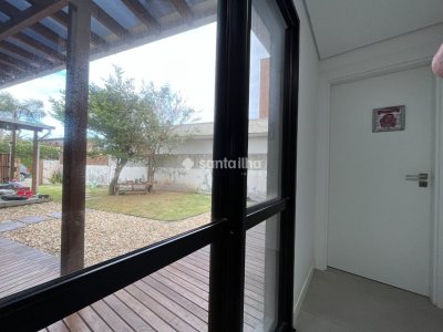Casa em Condomínio para alugar ou comprar com 265m², 3 quartos, 3 suítes, 2 vagas no bairro Morro das Pedras em Florianópolis - Foto 21