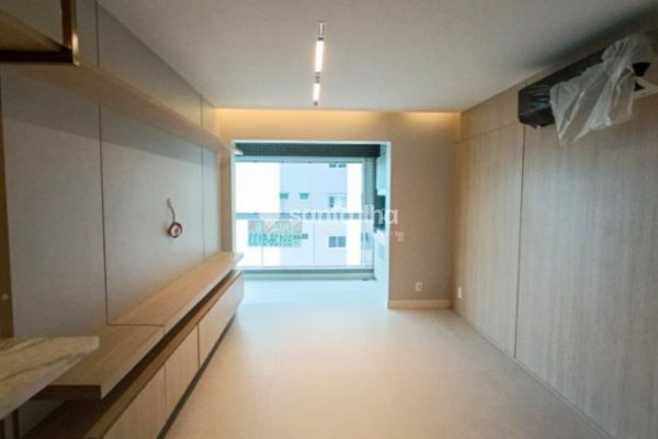 Apartamento à venda com 102m², 3 quartos, 1 suíte, 2 vagas no bairro Jardim Atlântico em Florianópolis