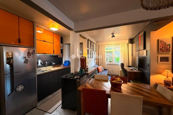 Apartamento à venda com 60m², 1 quarto, 1 vaga no bairro Itacorubi em Florianópolis