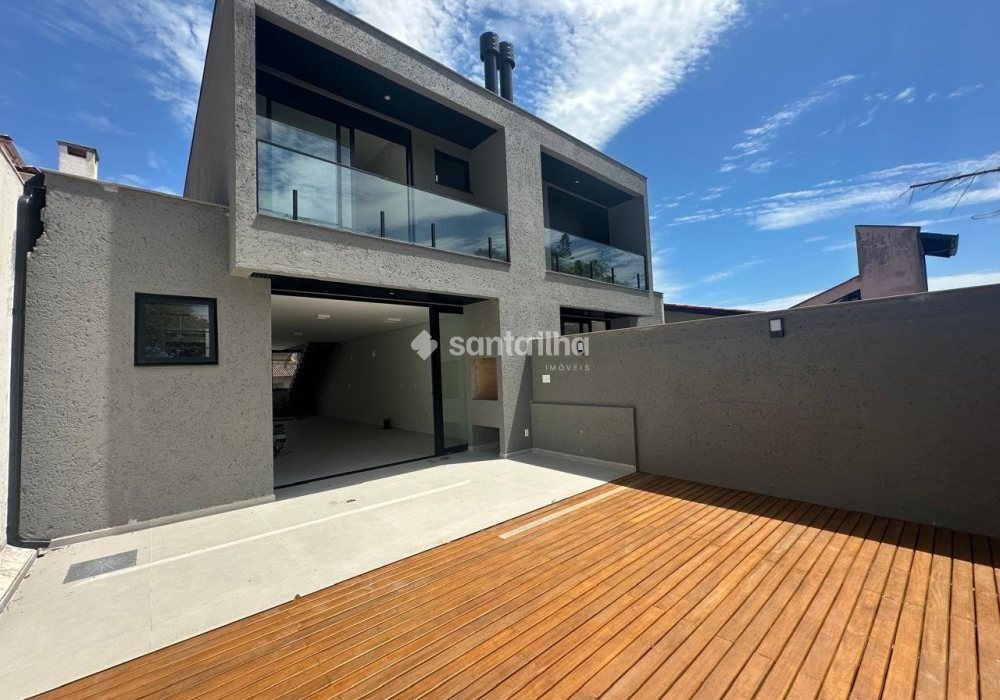 Casa à venda com 145m², 3 quartos, 1 suíte, 1 vaga no bairro Lagoa da Conceição em Florianópolis - Foto 1