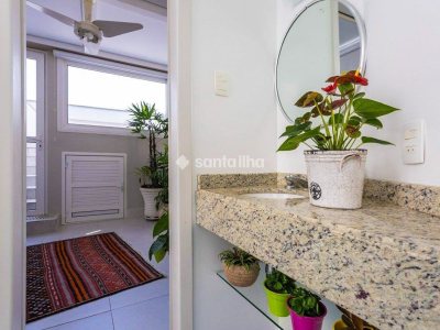 Cobertura à venda com 376m², 3 quartos, 1 suíte, 3 vagas no bairro Centro em Florianópolis - Foto 24
