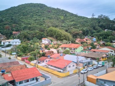 Terreno à venda com 450m² no bairro Sambaqui em Florianópolis - Foto 4