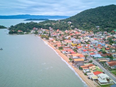 Terreno à venda com 450m² no bairro Sambaqui em Florianópolis - Foto 2