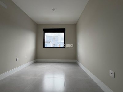 Casa à venda com 118m², 3 quartos, 1 suíte, 2 vagas no bairro Campeche em Florianópolis - Foto 15