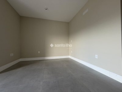 Casa à venda com 118m², 3 quartos, 1 suíte, 2 vagas no bairro Campeche em Florianópolis - Foto 9