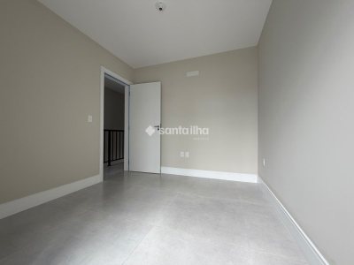 Casa à venda com 118m², 3 quartos, 1 suíte, 2 vagas no bairro Campeche em Florianópolis - Foto 13
