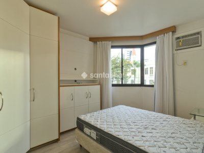 Apartamento à venda com 135m², 3 quartos, 1 suíte, 2 vagas no bairro Centro em Florianópolis - Foto 8