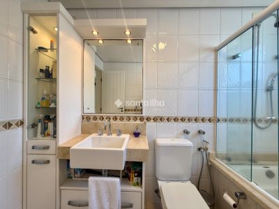 Apartamento à venda com 151m², 3 quartos, 2 suítes, 1 vaga no bairro Centro em Florianopolis - Foto 47