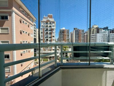 Apartamento à venda com 151m², 3 quartos, 2 suítes, 1 vaga no bairro Centro em Florianopolis - Foto 20