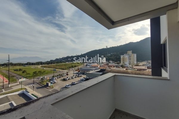 Sala/Conjunto à venda com 38m², 1 vaga no bairro Saco dos Limões em Florianópolis