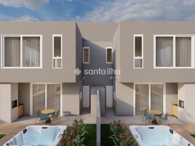 Casa à venda com 210m², 3 quartos, 3 suítes, 2 vagas no bairro Rio Tavares em Florianópolis - Foto 4