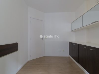 Apartamento à venda com 110m², 3 quartos, 1 suíte, 2 vagas no bairro Centro em Florianópolis - Foto 21
