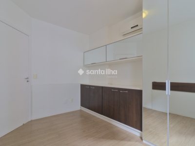 Apartamento à venda com 110m², 3 quartos, 1 suíte, 2 vagas no bairro Centro em Florianópolis - Foto 22