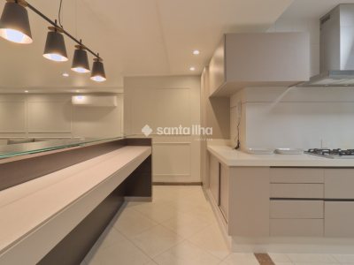 Apartamento à venda com 110m², 3 quartos, 1 suíte, 2 vagas no bairro Centro em Florianópolis - Foto 34