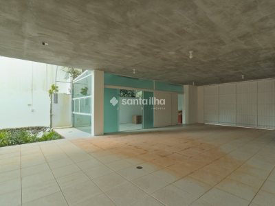 Casa à venda com 546m², 4 quartos, 2 suítes, 2 vagas no bairro Lagoa da Conceição em Florianópolis - Foto 34