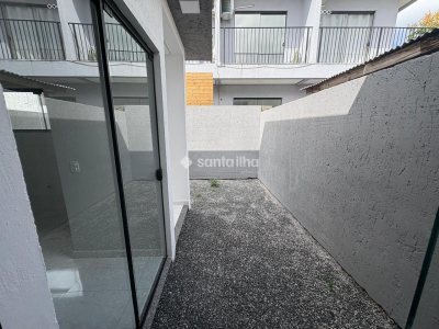 Casa à venda com 68m², 2 quartos, 1 suíte, 1 vaga no bairro Campeche em Florianópolis - Foto 15