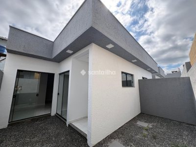 Casa à venda com 68m², 2 quartos, 1 suíte, 1 vaga no bairro Campeche em Florianópolis - Foto 26