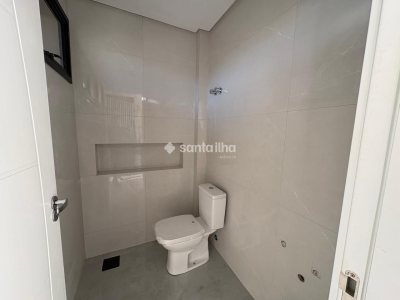 Casa à venda com 144m², 3 quartos, 1 suíte, 1 vaga no bairro Campeche em Florianópolis - Foto 11