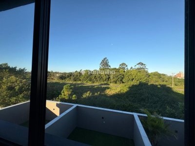 Casa à venda com 144m², 3 quartos, 1 suíte, 1 vaga no bairro Campeche em Florianópolis - Foto 17