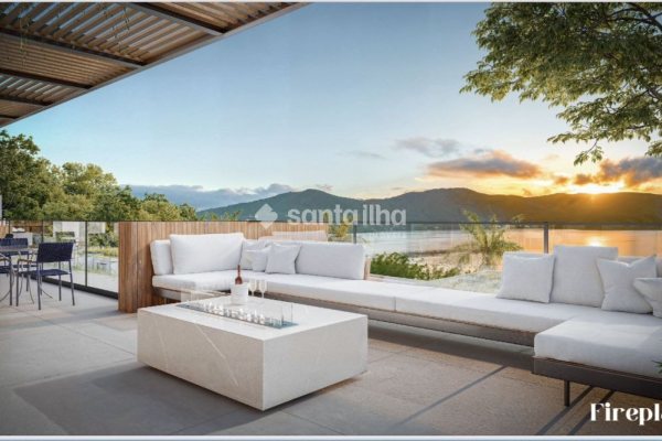 Casa em Condomínio à venda com 258m², 3 quartos, 3 suítes, 2 vagas no bairro Lagoa da Conceição em Florianópolis
