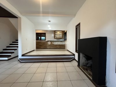 Casa para alugar com 200m², 3 quartos, 1 suíte, 2 vagas no bairro Lagoa da Conceição em Florianopolis - Foto 3