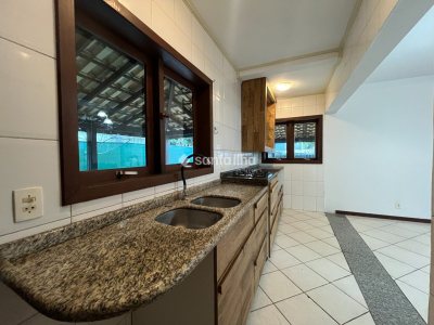 Casa para alugar com 200m², 3 quartos, 1 suíte, 2 vagas no bairro Lagoa da Conceição em Florianopolis - Foto 7