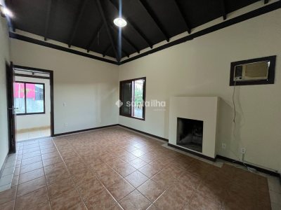 Casa para alugar com 200m², 3 quartos, 1 suíte, 2 vagas no bairro Lagoa da Conceição em Florianopolis - Foto 13