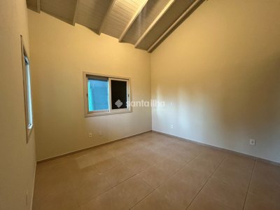 Casa para alugar com 200m², 3 quartos, 1 suíte, 2 vagas no bairro Lagoa da Conceição em Florianopolis - Foto 10