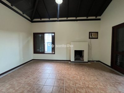 Casa para alugar com 200m², 3 quartos, 1 suíte, 2 vagas no bairro Lagoa da Conceição em Florianopolis - Foto 14