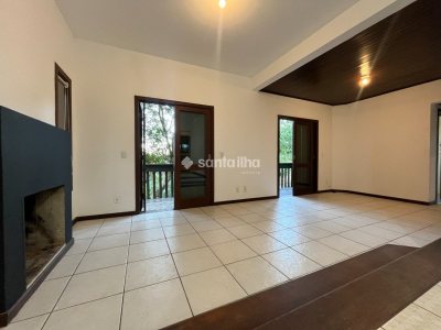 Casa para alugar com 200m², 3 quartos, 1 suíte, 2 vagas no bairro Lagoa da Conceição em Florianopolis - Foto 4