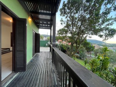 Casa para alugar com 200m², 3 quartos, 1 suíte, 2 vagas no bairro Lagoa da Conceição em Florianopolis - Foto 32