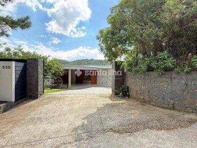 Casa para alugar com 158m², 1 quarto, 1 suíte, 4 vagas no bairro Pântano do Sul em Florianópolis - Foto 23