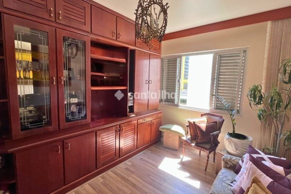 Apartamento à venda com 106m², 3 quartos, 1 suíte, 2 vagas no bairro Centro em Florianópolis