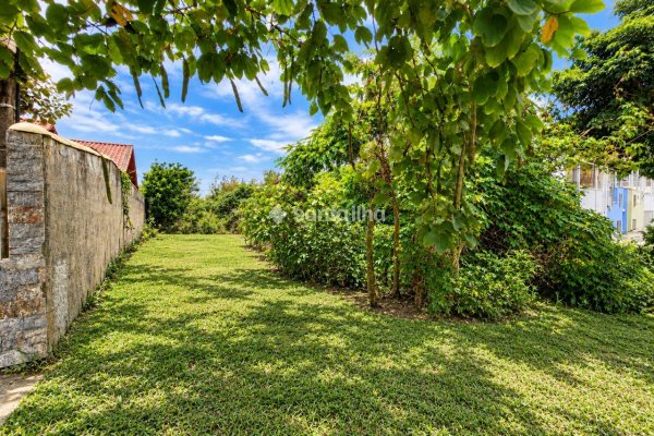 Terreno à venda com 336m² no bairro Ribeirão da Ilha em Florianópolis