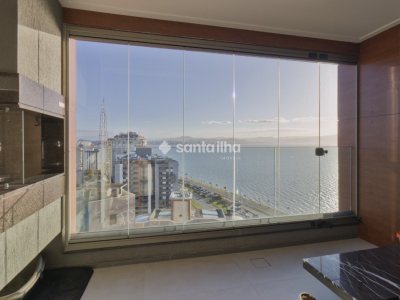 Apartamento à venda com 131m², 3 quartos, 3 suítes, 3 vagas no bairro Agronômica em Florianópolis - Foto 17