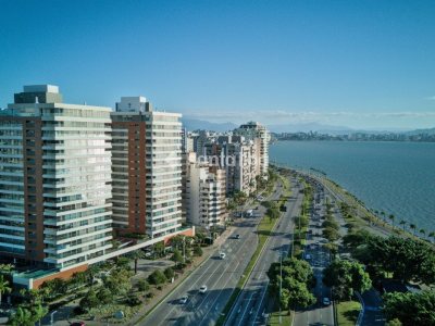 Apartamento à venda com 131m², 3 quartos, 3 suítes, 3 vagas no bairro Agronômica em Florianópolis - Foto 57